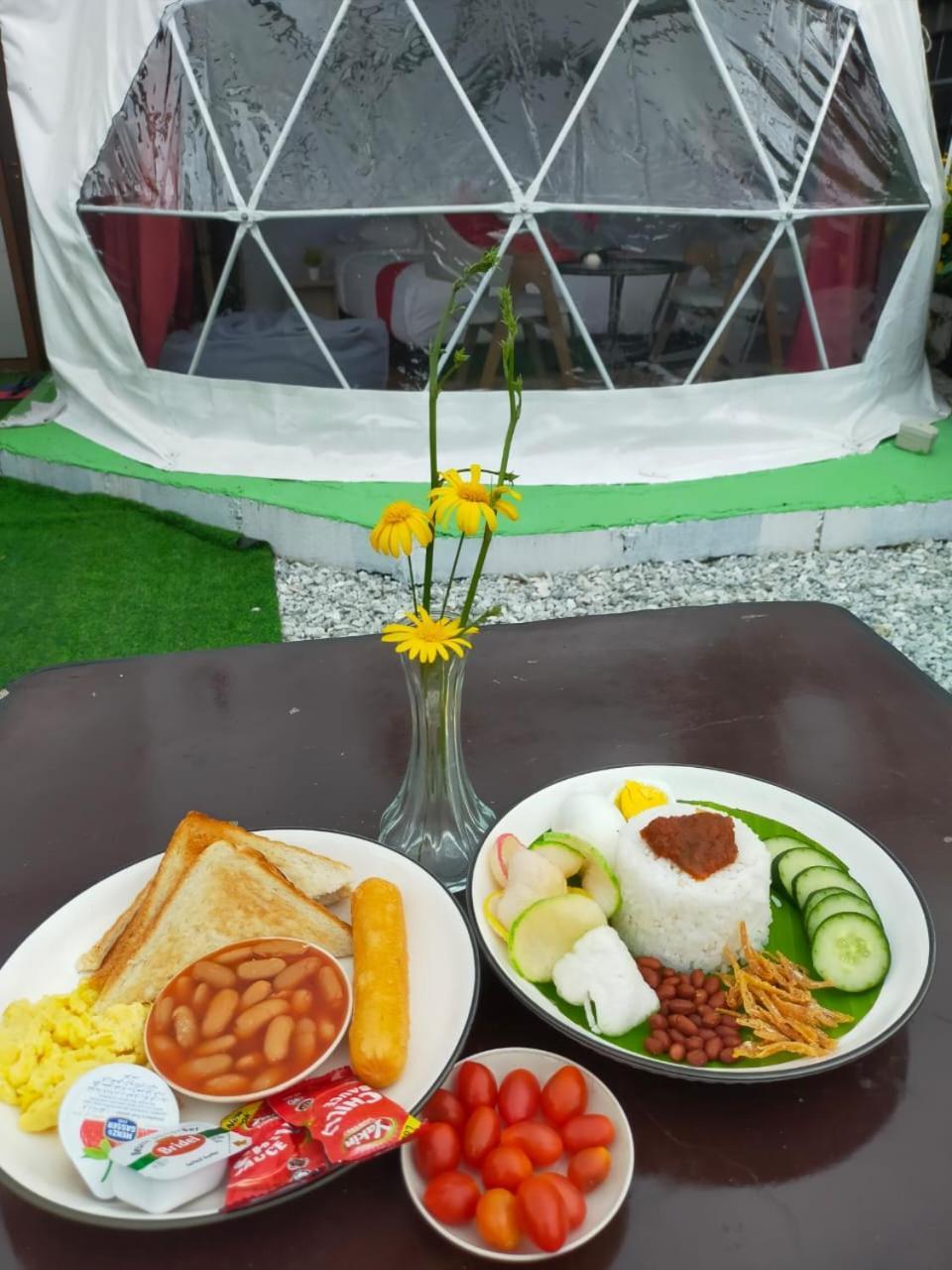 Glamz Hills Hotel Cameron Highlands Bagian luar foto
