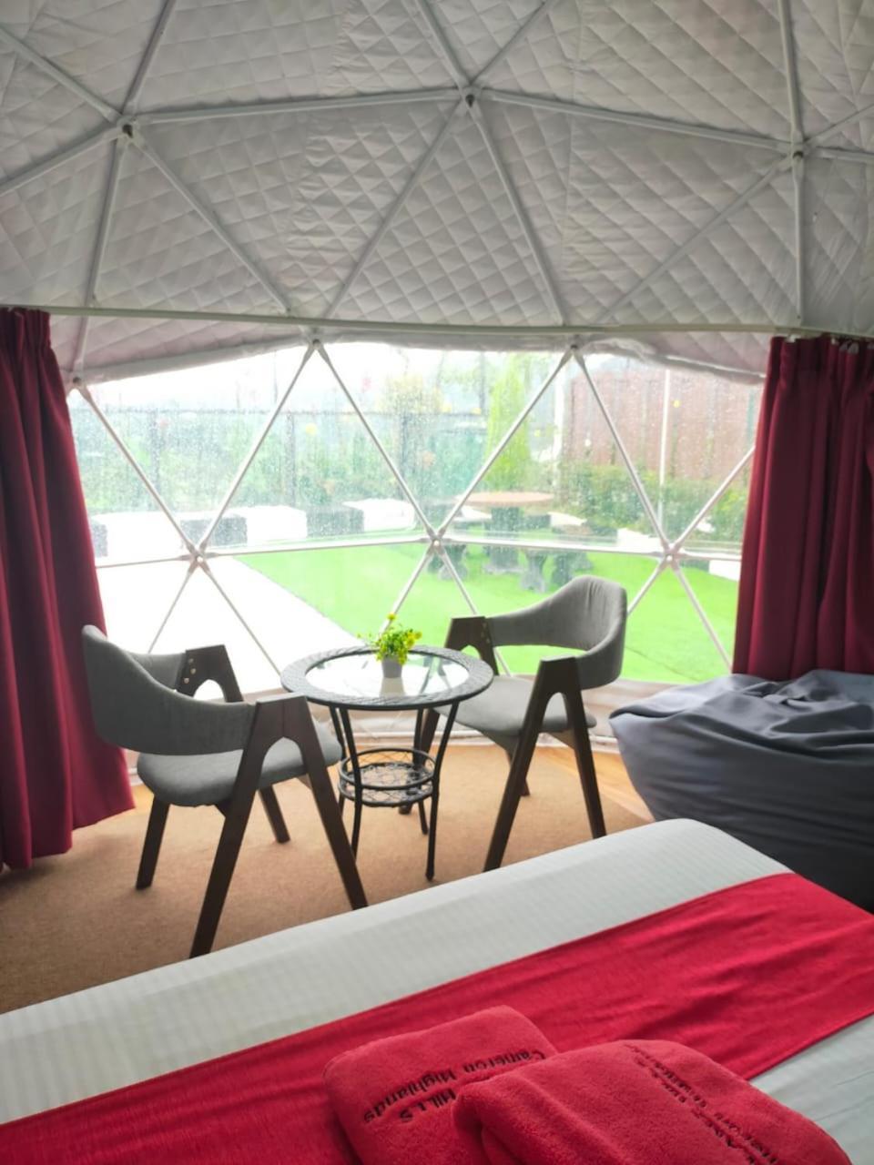 Glamz Hills Hotel Cameron Highlands Bagian luar foto