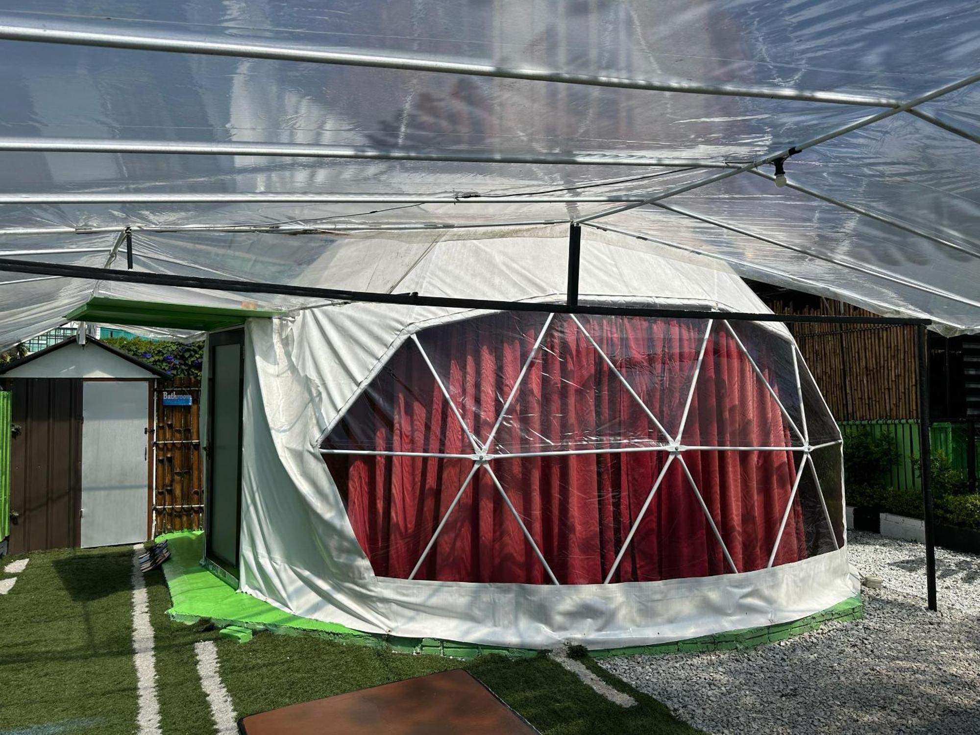 Glamz Hills Hotel Cameron Highlands Bagian luar foto